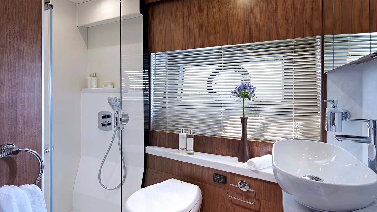 Аренда моторной яхты Sunseeker 52 на Миконосе, Греция